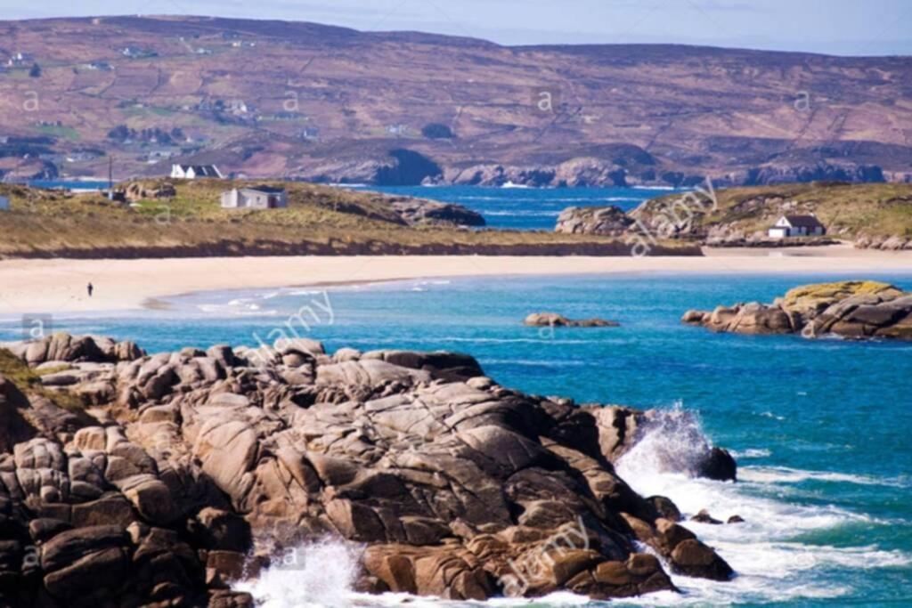 The Chalet Town Centre Dungloe Eksteriør bilde